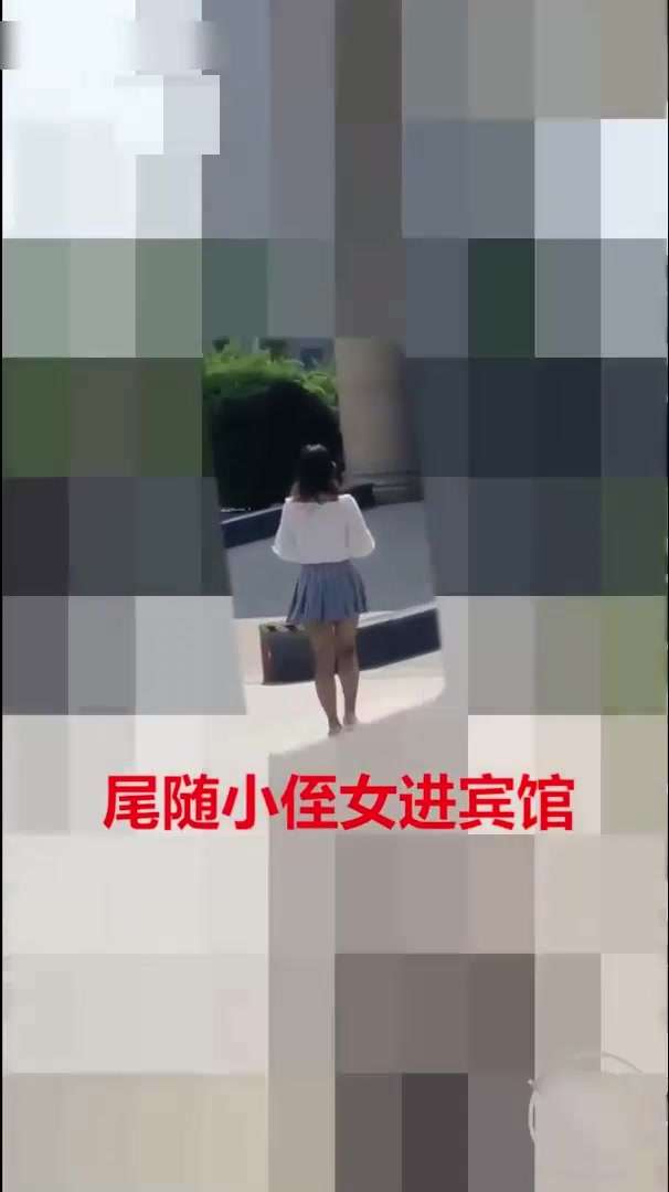 【原创】剃毛的小侄女，在主人的调教下反差到极致，约在酒店狂干到颤抖