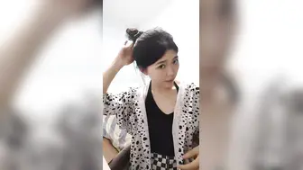 【七七爱吃饭】湖南妹子高颜值清纯9分，极品美乳，阴毛长，阴唇粉，让人心动的初恋女神