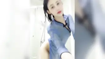 洗干净被爆操的知识女青年