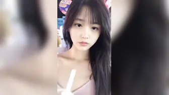 清纯奶茶妹