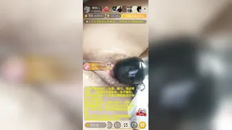 【浙江奶妈】颜值极品美少妇，酒店情趣护士，露脸喷奶，软软酥酥的小奶胸，纯白的母乳，挤奶真好看！