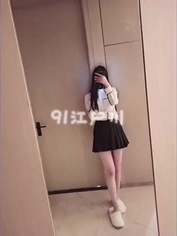 小女仆被操到想尿尿