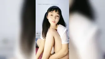 笑容迷人02年萝莉妹妹：那为啥不想我上岸呢嘿嘿还是说你已经有家室了哥哥？这妹妹好会说话，撩的人甜甜！