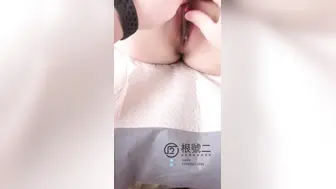 大神【根号二】VIP福利，调教双女奴 (2)