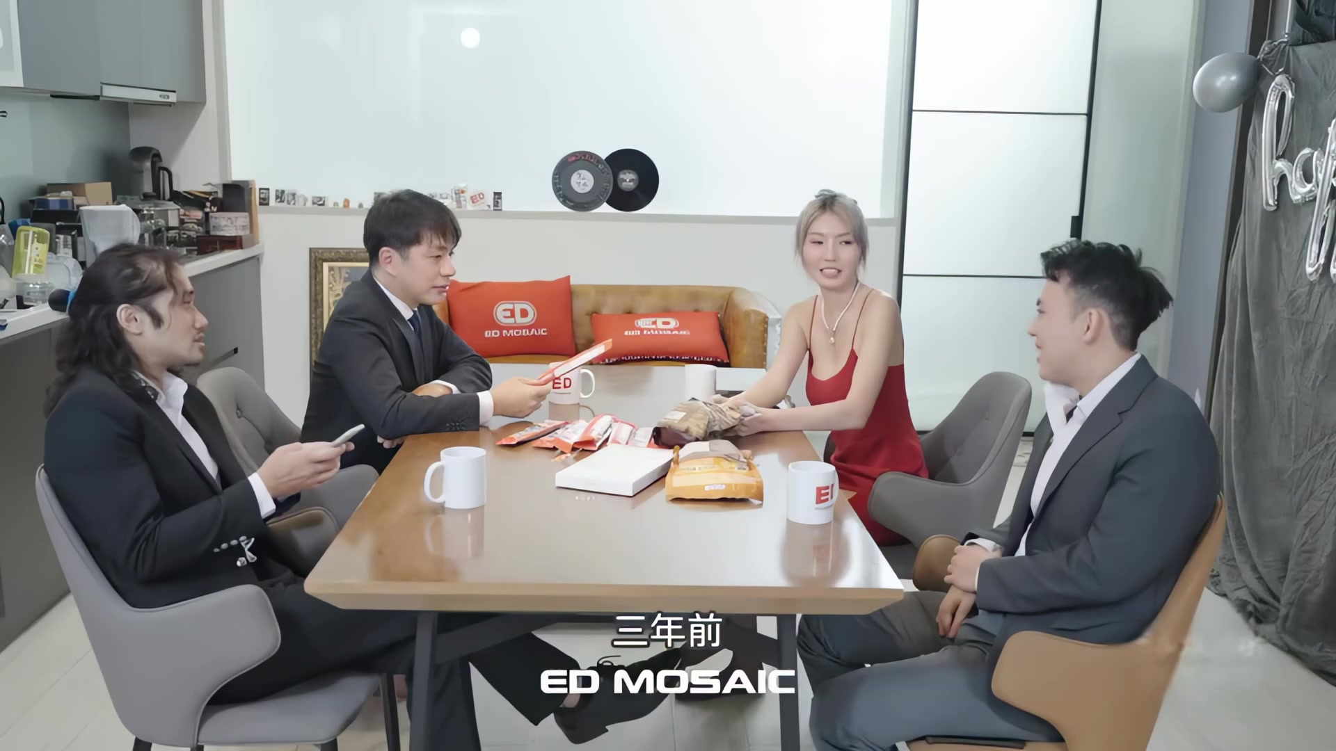 hhd800.com@(ed mosaic)(ed-56)(20241116)曾經暗戀過她的同學們集體輪交長腿女神