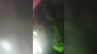 【妇女研究员】夜探红灯区，逛了很多家选了骚熟女，超近视角掰穴，怼着骚穴就是操