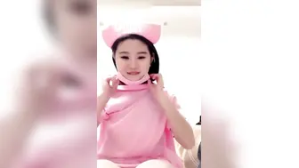 美女主播情趣护士服自慰秀肥臀粉穴看着就硬了