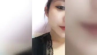 【国产】美女主播大美妞儿自慰大秀 身材很棒 没插多大会就湿的不行了