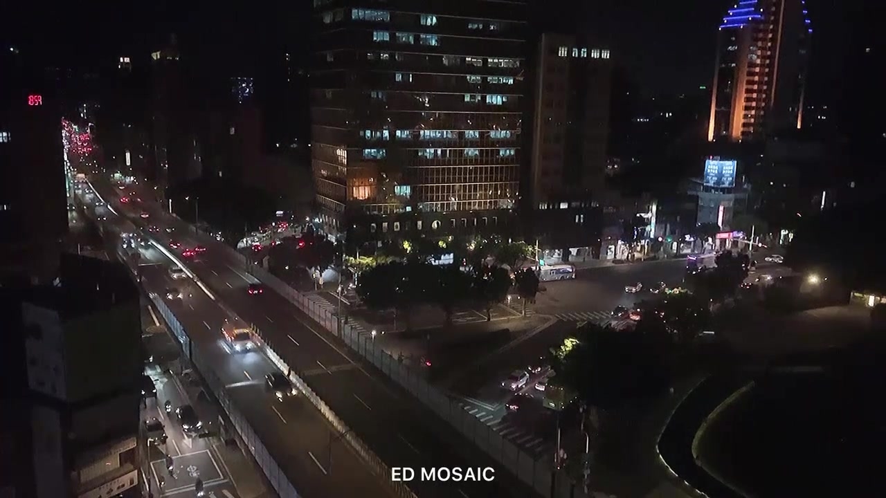 Ed Mosaic 可爱洁咪与十根大鸡鸡的幸运儿（尤其是第10根最厉害） (1)